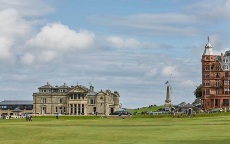 The-Royal-and-Ancient-Golf-Club-of-St-Andrews