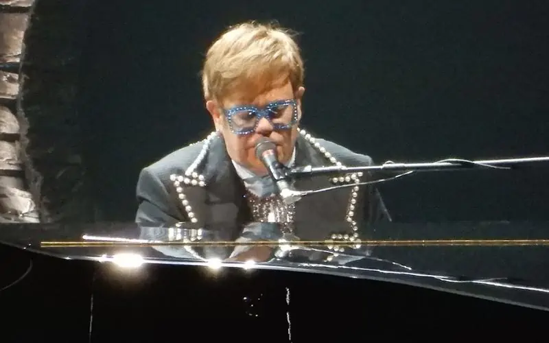Elton-John-Farewell-Yellow-Brick-Road