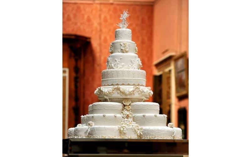 The-2011-Royal-Wedding-Cake