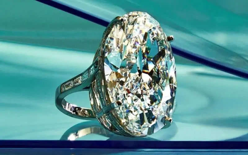 The-Tiffany-Empire-Diamond