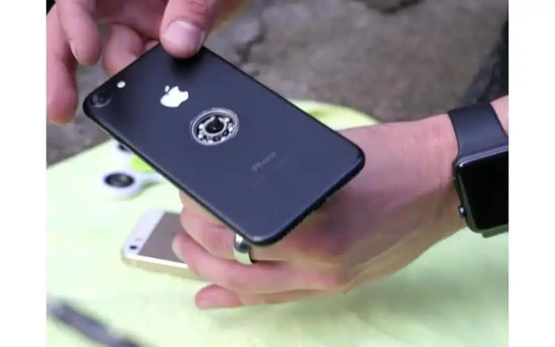 The-iPhone-7-Fidget-Spinner-Mod