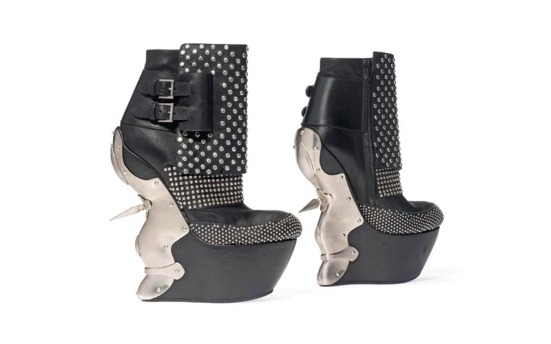 Alexander-McQueen-Studded-Leather-Boots