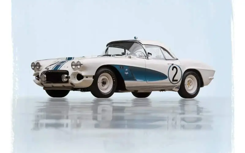 1962-Chevrolet-Corvette-Gulf-Oil-Race-Car