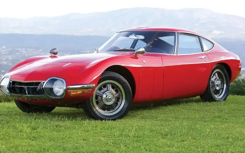 1967-Toyota-2000-GT-Solar-Red