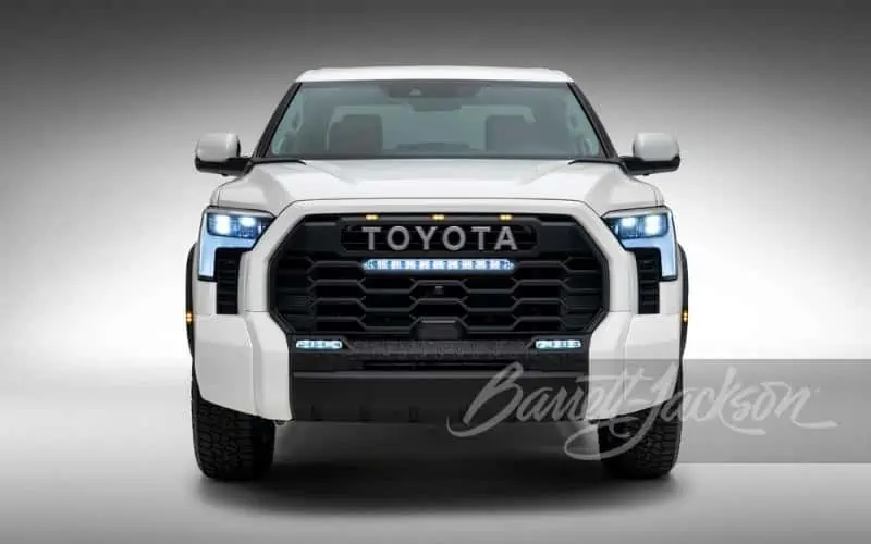 2022-Toyota-Tundra-Hybrid-Secret-Crewmax-Pickup