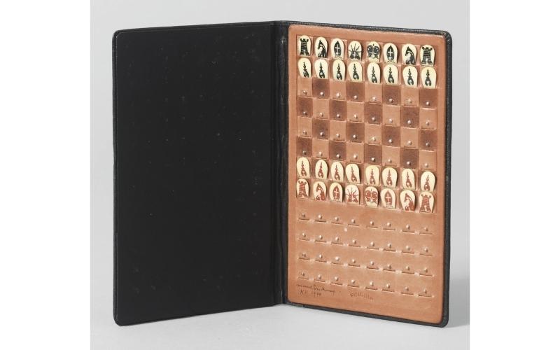 Marcel-Duchamp-Pocket-Chess-Set
