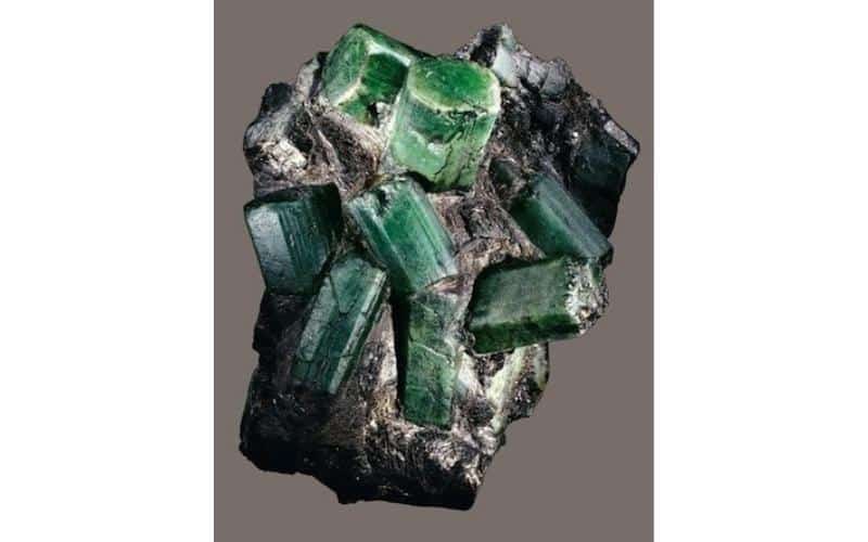The-Bahia-Emerald