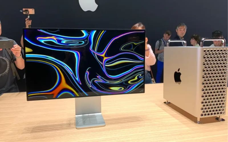 Apple-Pro-Display-XDR