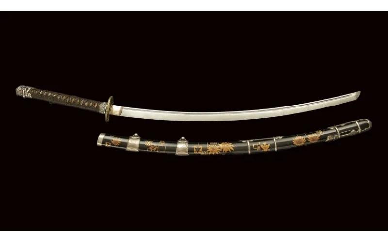 Samurai-Tachi-Sword