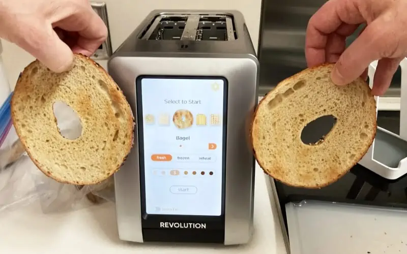 Revolution-InstaGLO-R270-Toaster
